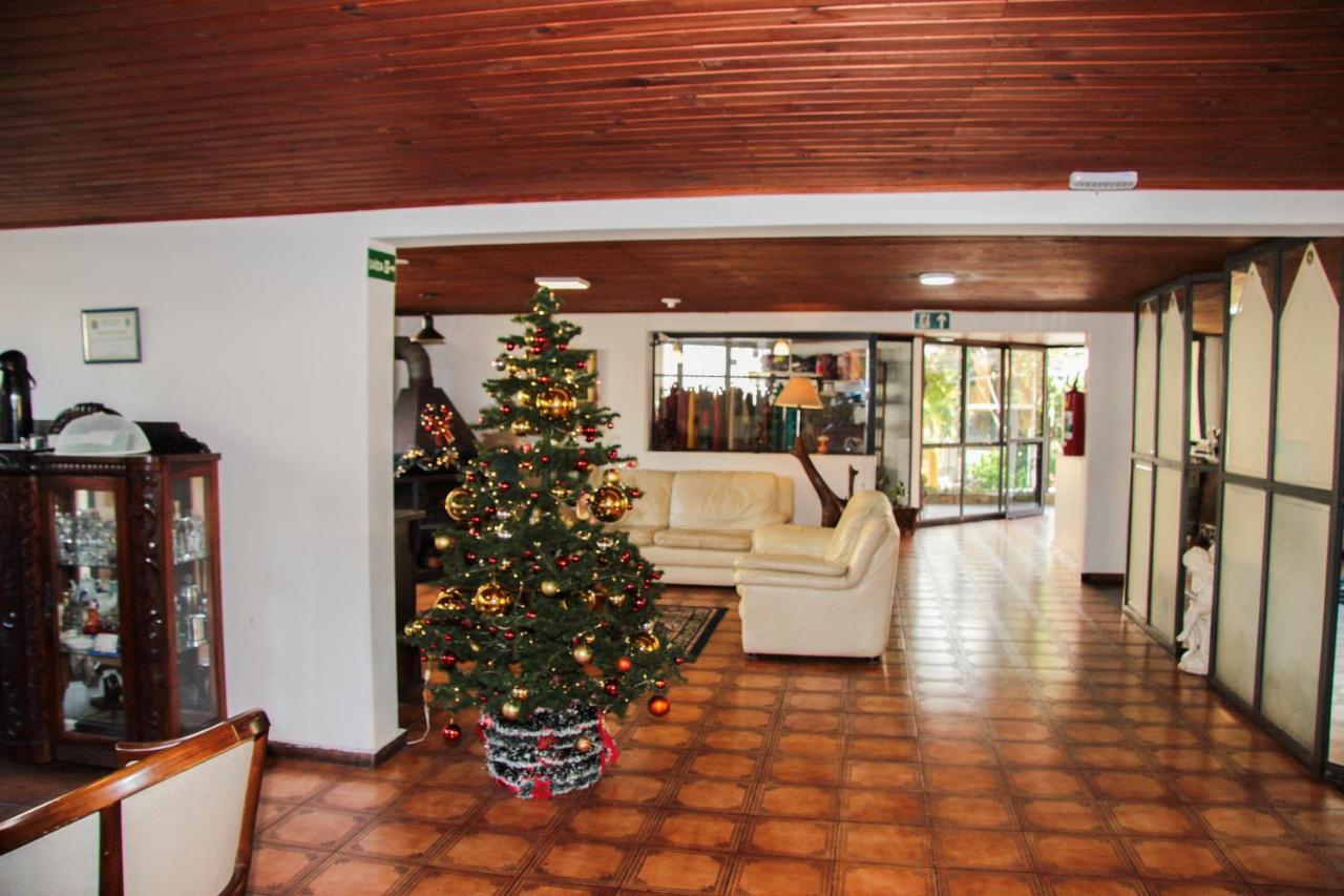 Hotel Salvador Pocos de Caldas Bagian luar foto